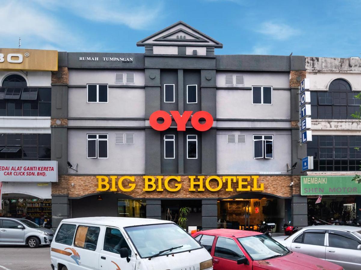 ג'והור בהרו Oyo 89355 Big Big Hotel מראה חיצוני תמונה